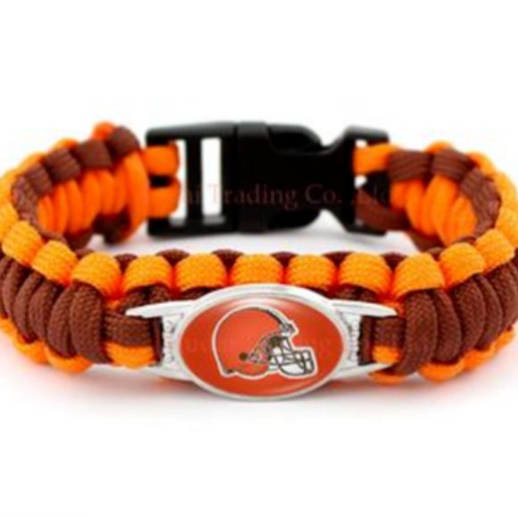 CLEVELAND BROWNS NFL Paracord Bracelet NEW - Picture 1 of 2